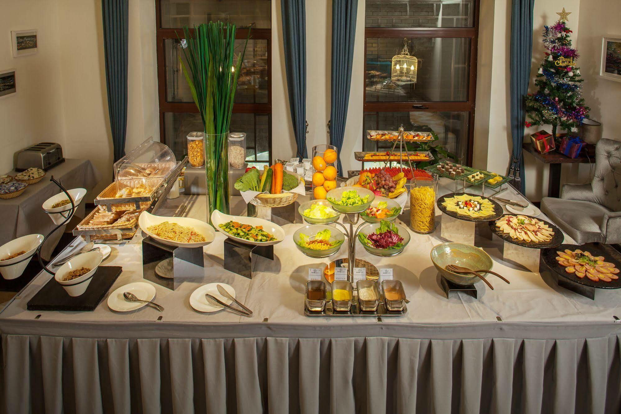 Sofu Hotel Beijing Bagian luar foto